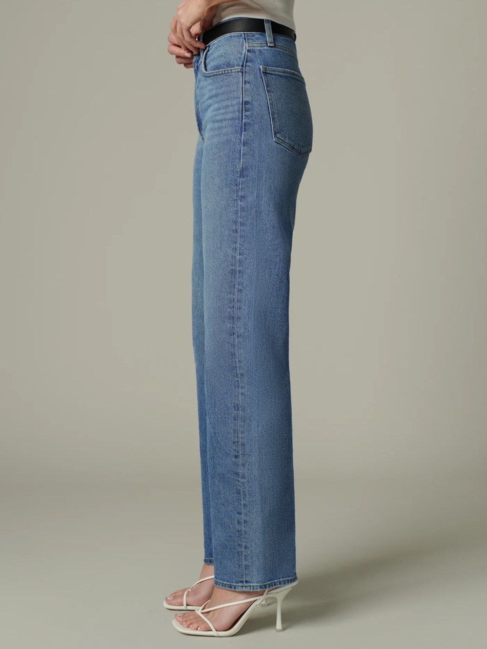 Joe's The Margot High Waist Relaxed Straight Leg Jeans (Good Eye) Size 32 - Picture 7 of 9